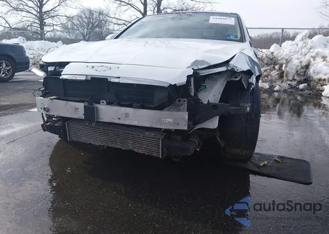 2020 Genesis G70 3.3T Rwd z USA, uszkodzony, nr VIN KMTG74LEXLU055871